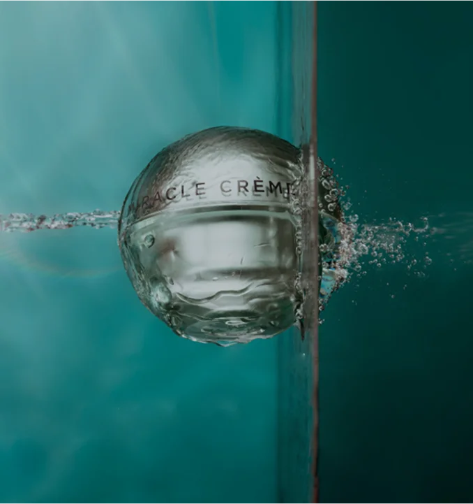 Transformulas Marine Miracle skincare product with SmartLinks connected packaging — QR code linking to top tips, video tutorials and loyalty rewards